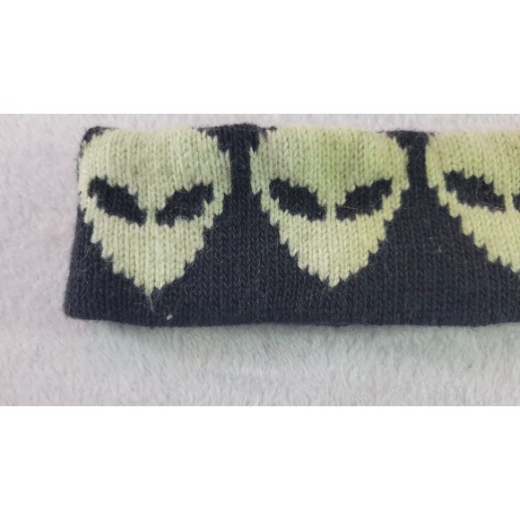 Vintage Style Knitted Alien Head Headband Handmade Sci-Fi UFO Accessory - Picture 3 of 5